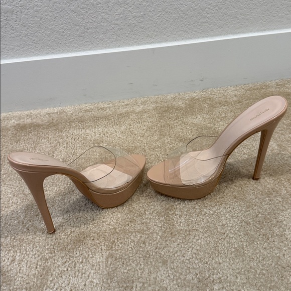 PrettyLittleThing Clear Nude Heels - Picture 4 of 4